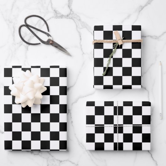 Schwarz-weißes Schachbrettmuster Geschenkpapier Set (Vorderseite)