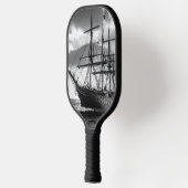 Schwarz-weißes Schiff Pickleball Schläger (Links)