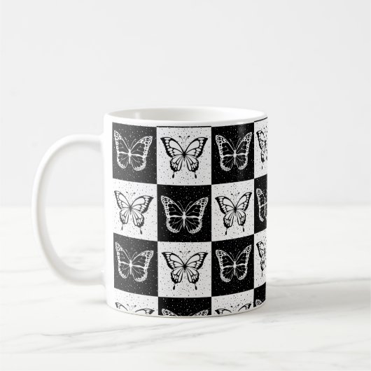 Schwarz-weißes Schmetterlingsdesign Kaffeetasse (Links)