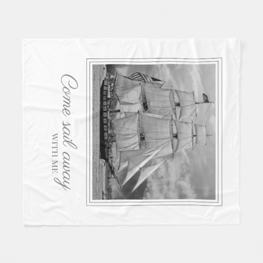 Schwarz-weißes Segelschiff Schooner segelt ab Fleecedecke (Vorderseite (Horizontal))