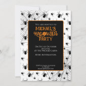 Schwarz-weißes Spinnennetz-Halloween-Party Einladung (Vorderseite)