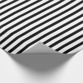 Schwarz-weißes Streifenpapier Geschenkpapier (Ecke)