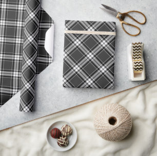 Schwarz-weißes Tartan-Karo-Gingham-Muster Geschenkpapier