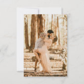 Schwarz-weißes Wappen Monogram Foto Hochzeit Einladung (Rückseite)