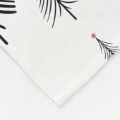 Schwarz-weißes Weihnachtsbaummuster Minimalistisch Fleecedecke (Ecke)