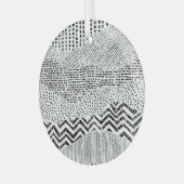 Schwarz-weißes welliges Patchwork-Ornament Ornament Aus Glas (Vorderseite links)