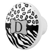 Schwarz-weißes Zebra Leopard-Monogramm Keramikknauf (Rechts)