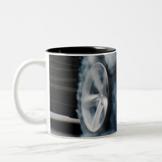 Schwarzautobahn Zweifarbige Tasse (Links)