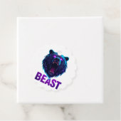 Schwarzbär 'BEAST' - Kühne Ästhetik Geschenkanhänger (Beispiel)