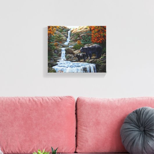 Schwarzbär Mutter und Cube Wasserfall Leinwanddruck (Insitu (Wohnzimmer))