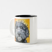 Schwarzdoodle Zweifarbige Tasse (Vorderseite Links)
