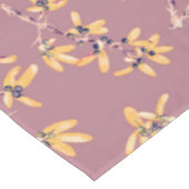 Schwarzdorn-Äste lila gelb Tischdecke (Schrägansicht)