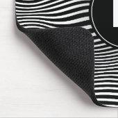 Schwarze Abstrakte Wave Lines Mousepad (Ecke)