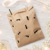 schwarze Ameisen Geschenktütchen (Ausgeschnitten)