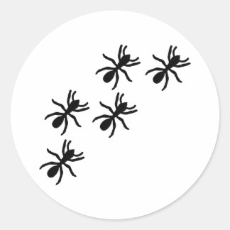 schwarze Ameisenspur Runder Aufkleber