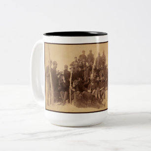 Schwarze amerikanische Kampftruppen: Buffalo Krieg Zweifarbige Tasse