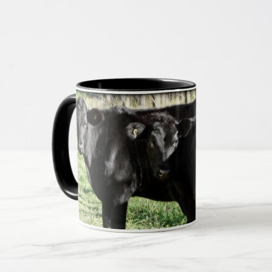 Schwarze Angus-Färsen-Kälber Tasse (Vorderseite Links)