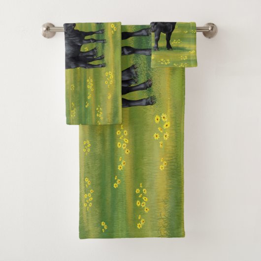 Schwarze Anguskühe und Niedliches Kalb im Sommerwe Badhandtuch Set (Insitu)