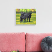 Schwarze Anguskühe und Niedliches Kalb im Sommerwe Leinwanddruck (Insitu (Wohnzimmer))
