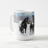 Schwarze Appaloosa Pferde im Schnee Kaffeetasse (Vorderseite Links)