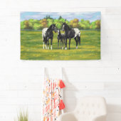 Schwarze Appaloosa Pferde im Sommer Weide Banner (Insitu)