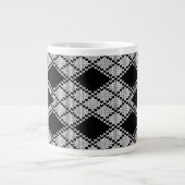 SCHWARZE ARGYLE-STRICK-Großtasse + Initiale Jumbo-Tasse (Vorderseite)