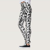 schwarze auf weißen auf schwarzen Leggings (Links)
