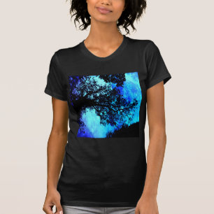 Schwarze Bäume Türkis Periwinkle Space T-Shirt