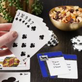 Schwarze, blaue, weiße Spielkarten mit einem Hirsc (In Situ)