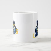 Schwarze Blitzhelden Graphic Jumbo-Tasse (Vorderseite)