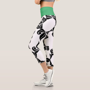 Schwarze Blume und Grün Capri Leggings