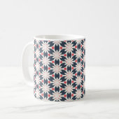 Schwarze Blume und rosa Flecken Kaffeetasse (Vorderseite Links)