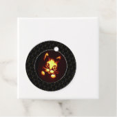 Schwarze Boarder Orange Glows Halloween Cat Geschenkanhänger (Beispiel)