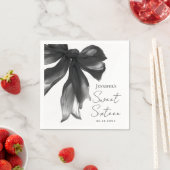 Schwarze Bow Coquette Schrift Süße 16 Party Serviette (Beispiel)