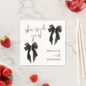 Schwarze Bow Sie sagte Ja Serviette (Beispiel)