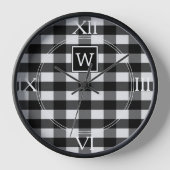 Schwarze Buffalo-Karierte Monogram-Uhr Uhr (Vorderseite)