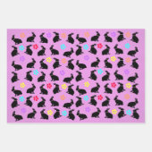 Schwarze Bunnies mit Blume auf Pastellen sitzen Geschenkpapier Set (Vorderseite)