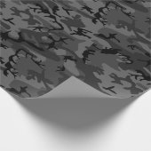 Schwarze Camouflage Geschenkpapier (Ecke)