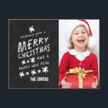 SCHWARZE CHALKBOARD CHRISTMAS FOTO POSTCARD FEIERTAGSPOSTKARTE<br><div class="desc">CHALKBOARD CHRISTMAS HOLIDAY FOTOKARTE. Spaß Kreide Schriftart verwendet auf einem schwarzen Chalkboard-Effekt Hintergrund. Wir wünschen Ihnen frohe Weihnachten und ein glückliches neues Jahr. Personalisieren Sie mit Ihrem Namen und Foto. Elke Clarke© für Monogram Gallery. Für ein anderes Sprichwort kontaktieren Sie bitte den Shop oder luxuryweddinginvitations@gmail.com.</div>