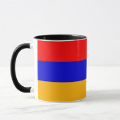 Schwarze Combo-Tasse mit armenischer Flagge Tasse (Links)