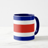 Schwarze Combo-Tasse mit der Flagge Costa Ricas Tasse (VorderseiteRechts)