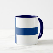 Schwarze Combo-Tasse mit finnischer Flagge Tasse (VorderseiteRechts)