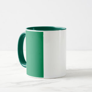 Schwarze Combo-Tasse mit nigerianischer Flagge Tasse
