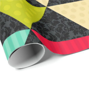 Schwarze Damast farbenfrohe Dreiecke Streifen Polk Geschenkpapier