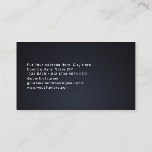 Schwarze Dreiecke beleuchtet strahlend blaues Lich Visitenkarte (Rückseite)