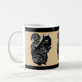 Schwarze Eichhörnchen-Eiche und schwarze Tasse (Links)