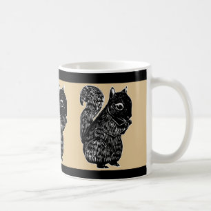 Schwarze Eichhörnchen-Eiche und schwarze Tasse