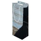 Schwarze elsässische Silhouette Geschenktüte Für Weinflaschen (Rückseite Schrägansicht)