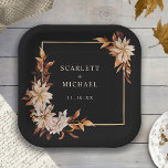 Schwarze Fallpapierplatte Pappteller<br><div class="desc">Erleben Sie das kulinarische Erlebnis mit den Black Fall Paper Tellern aus der "Fall Black Terracotta Floral and Blätter Wedding Invitation Collection". Diese wunderschön gestalteten Teller verfügen über exquisite, handbemalte Herbstlaube und Blume, die Ihren Tischen eine Touch Eleganz verleihen. Stellen Sie sicher, dass jedes Detail Ihrer Hochzeit perfekt koordiniert und...</div>