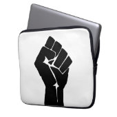 Schwarze Faust ausgelöst - Widerstand Laptopschutzhülle (Vorderseite Links)